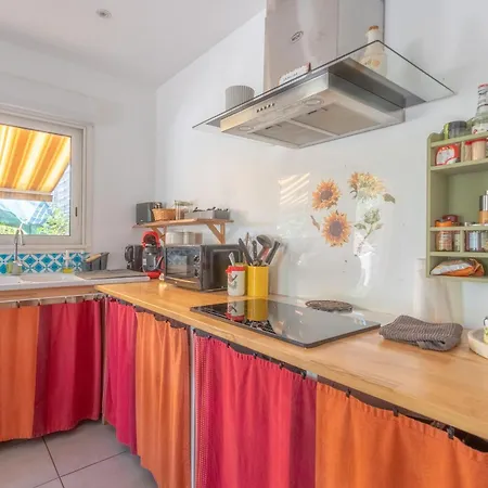 Peaceful Countryside Getaway Feriehus Parbayse