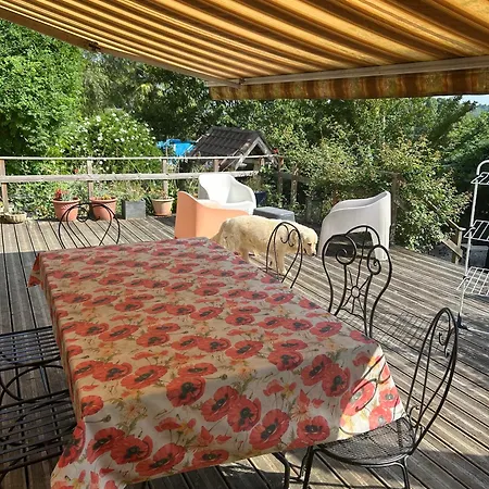Peaceful Countryside Getaway